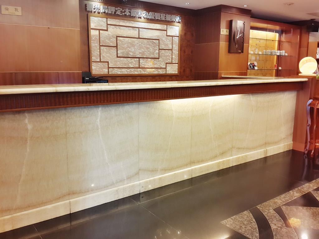 高雄 晶晶假期商务饭店酒店 外观 照片